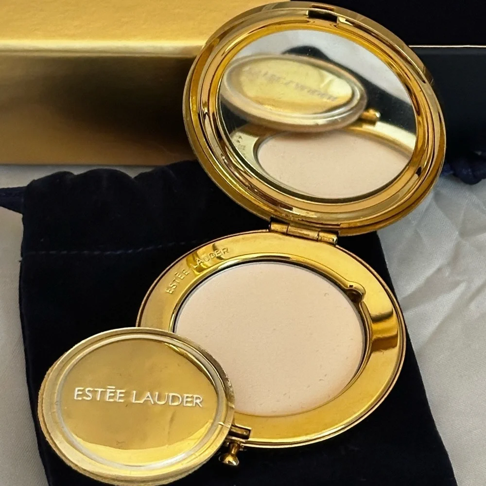 Estee Lauder Gold Plaid Tartan Compact- Lucidity